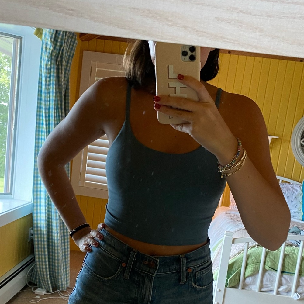 NWOT AMAZON CROPPED WORKOUT TANK